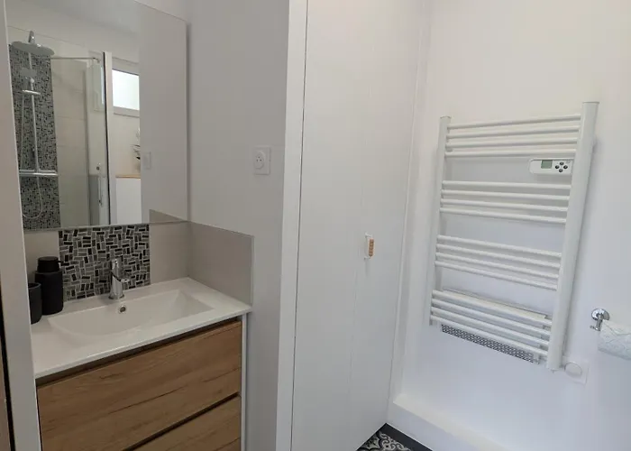 Maison Le Apartment *